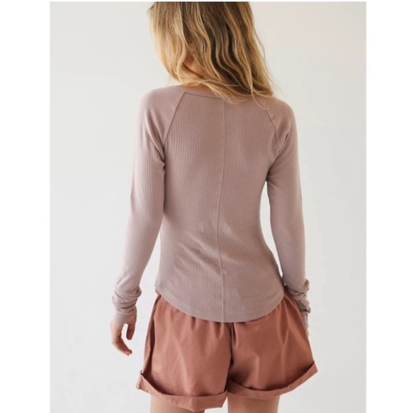 Free People Billie Layering Pink Ribbed Long Sleeve Top Size Medium - Picture 2 of 12